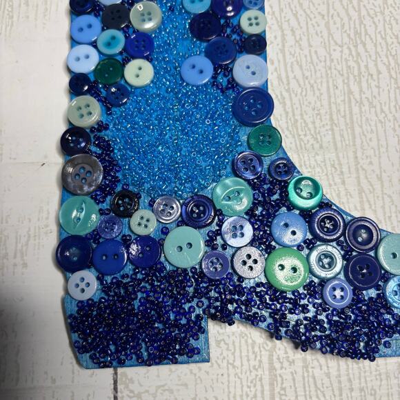 Handmade Cowboy Boot Button Art - Picture 10 of 11